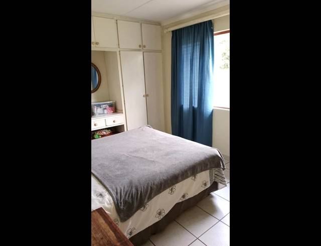 3 BEDROOM HOUSE FOR SALE IN CAVERSHAM GLEN